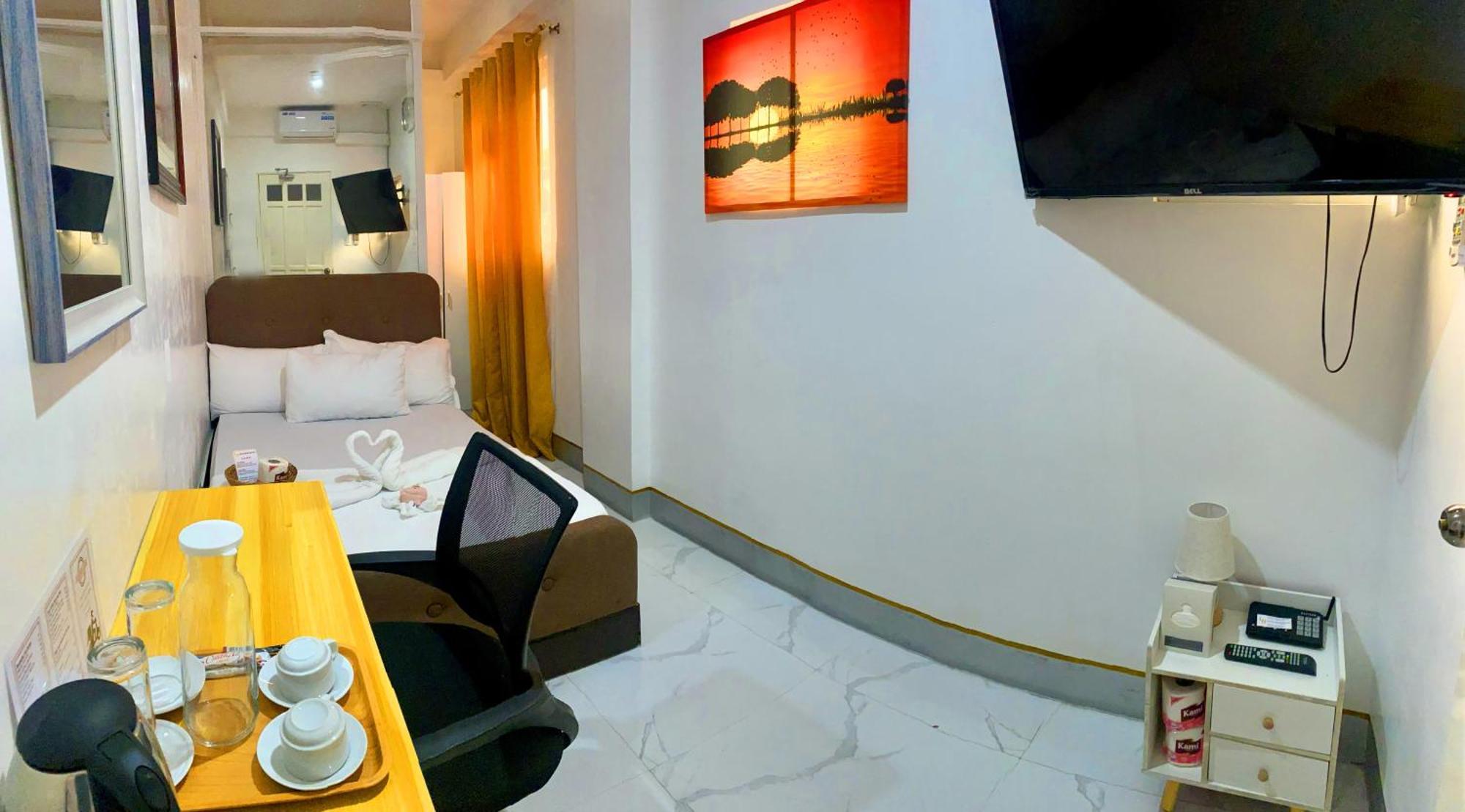 Legends Hotel & Restaurant - Lemery And Taal Экстерьер фото